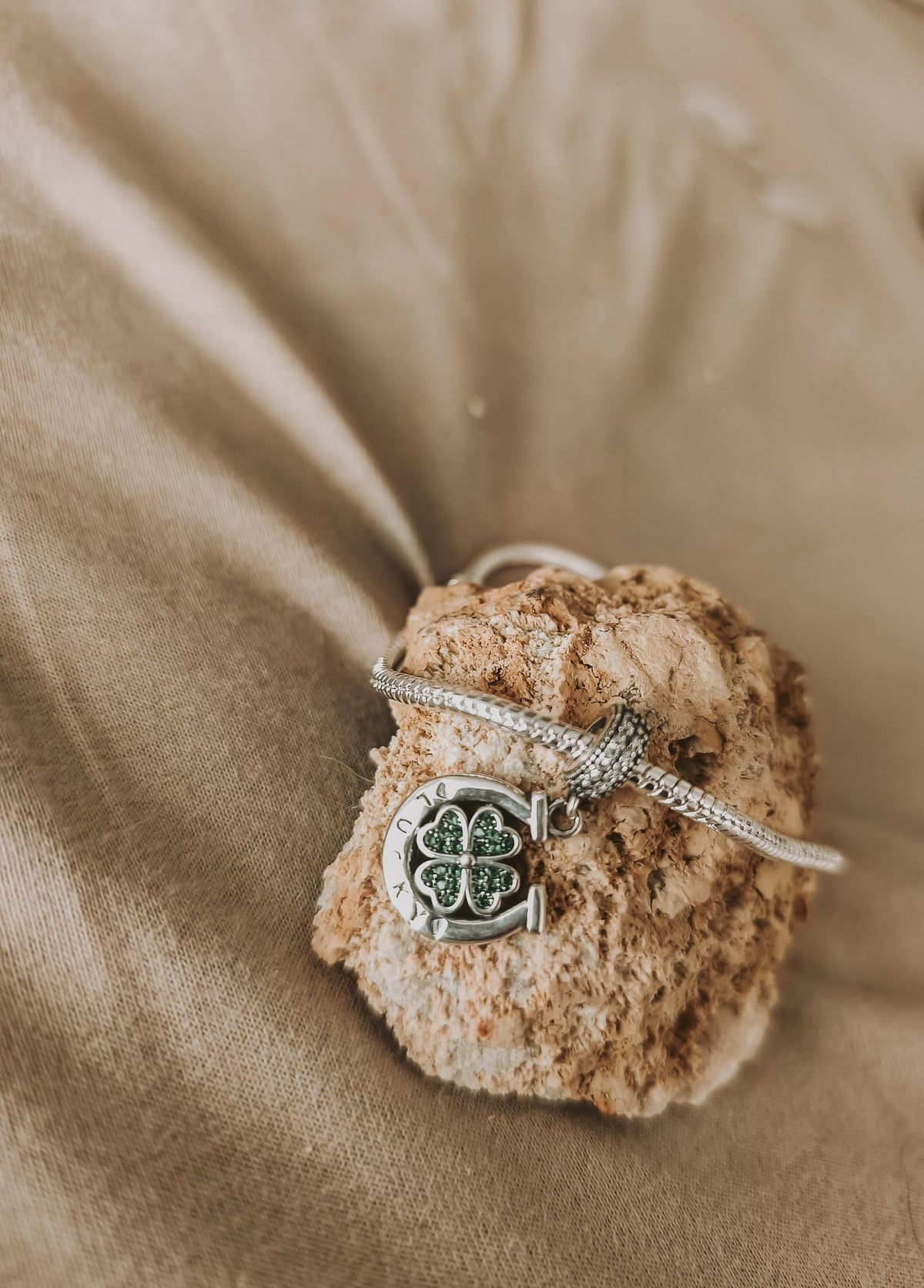 Pulsera Amuleto Trébol en Plata 925