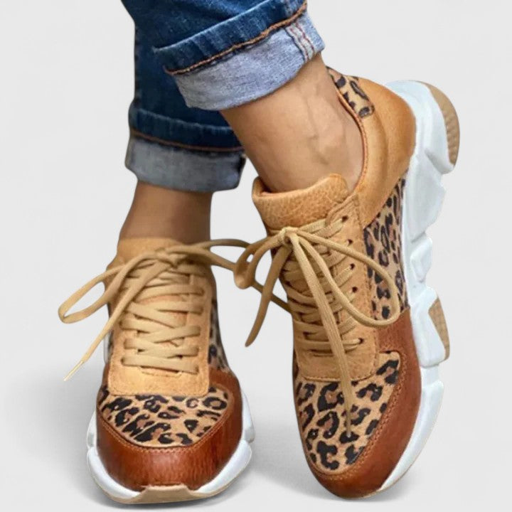 Zapatillas en Piel con Detalle Animal Print Rosalind
