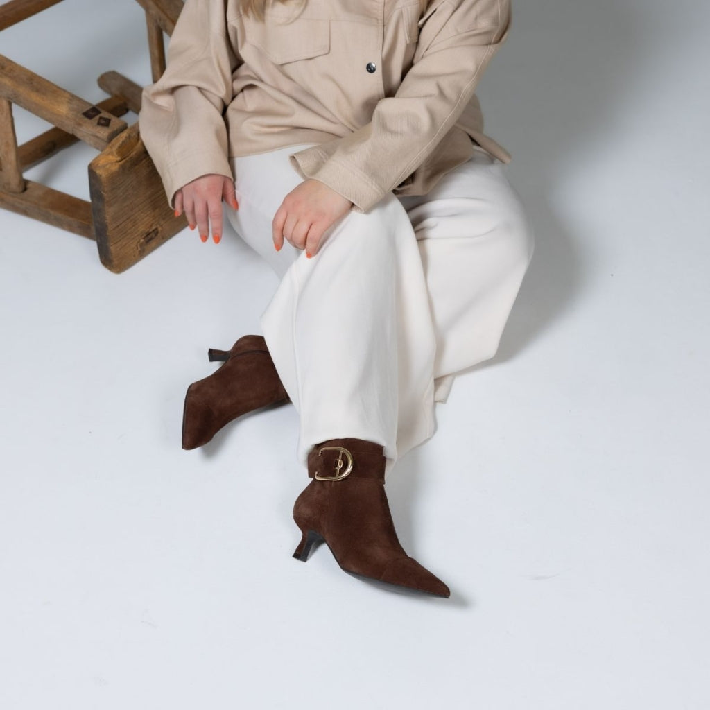 Botas de Caña Alta Beauty Walk · Chocolate