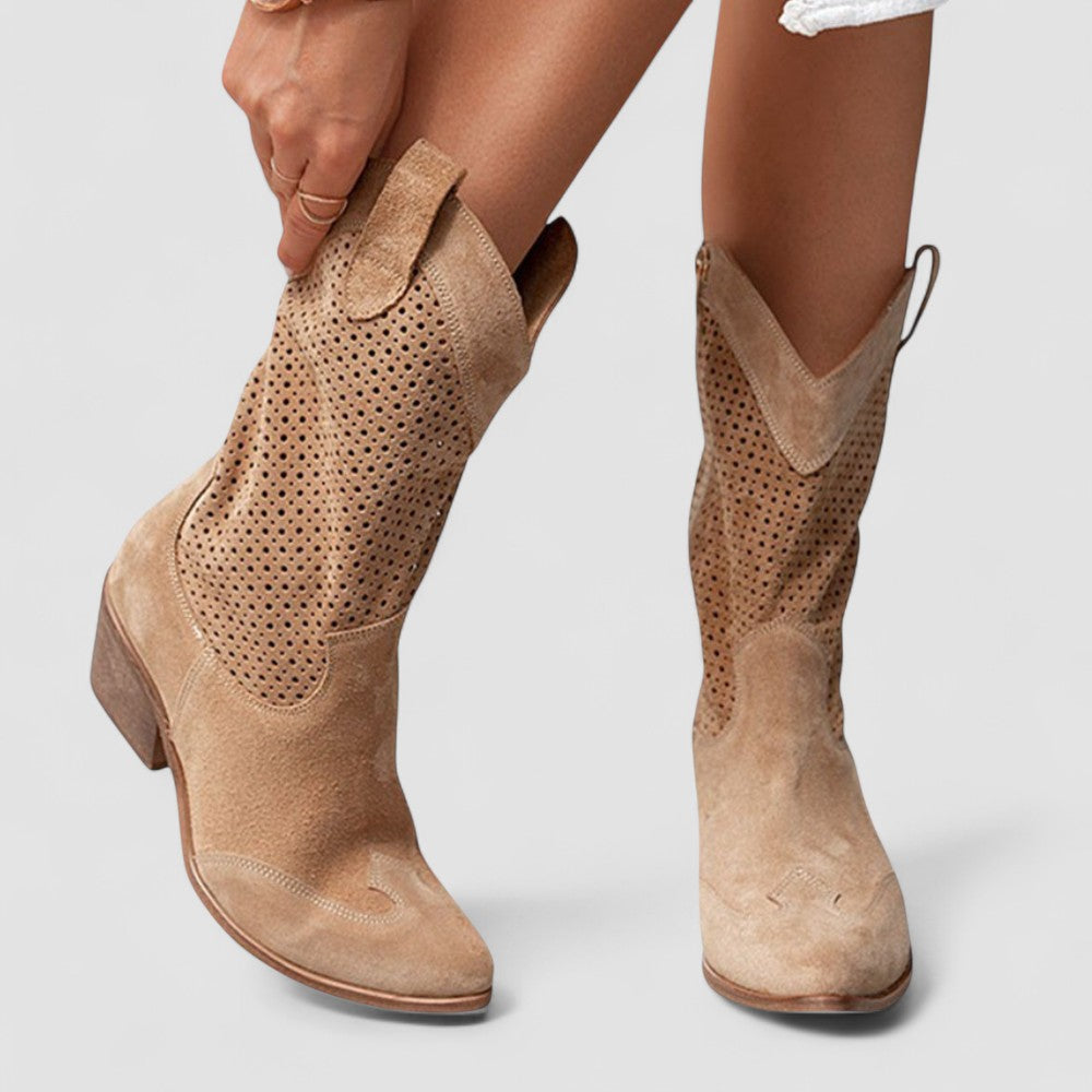 Perforated Western Botas Quinn