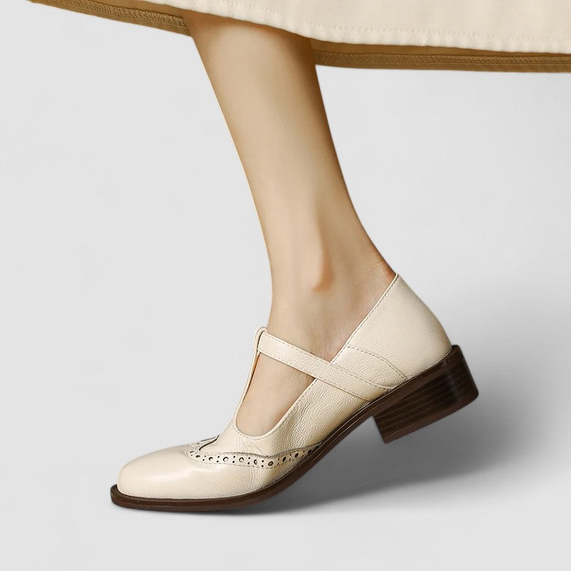 Zapatos Mary Jane con Detalle Brogue Beatrice