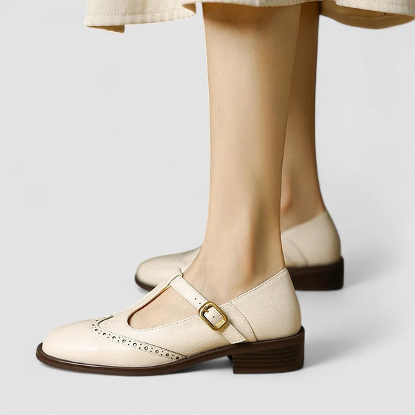 Zapatos Mary Jane con Detalle Brogue Beatrice