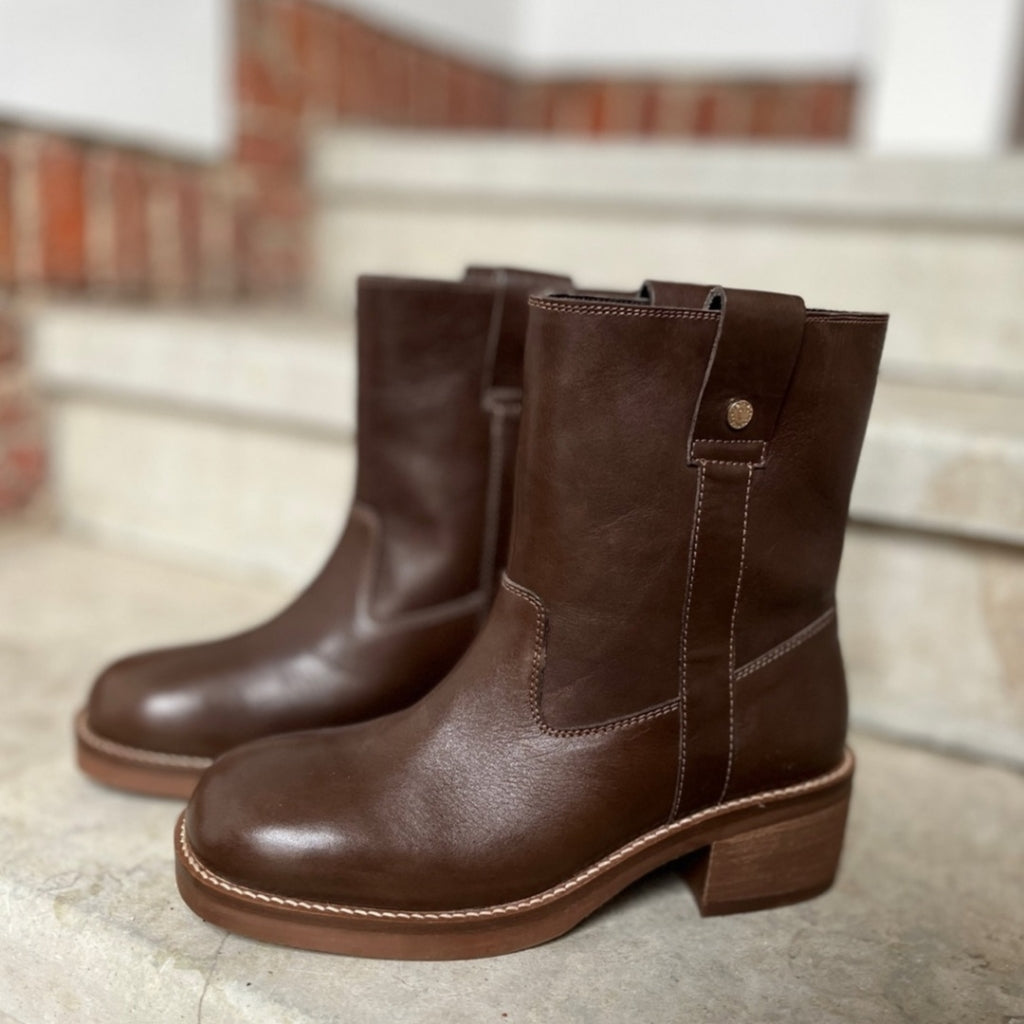 Botines Bicolor Say More · Cuero y Camel